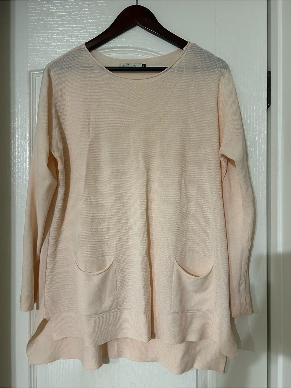 Soft Cream pink Crewneck Knit Sweater with Front Pockets